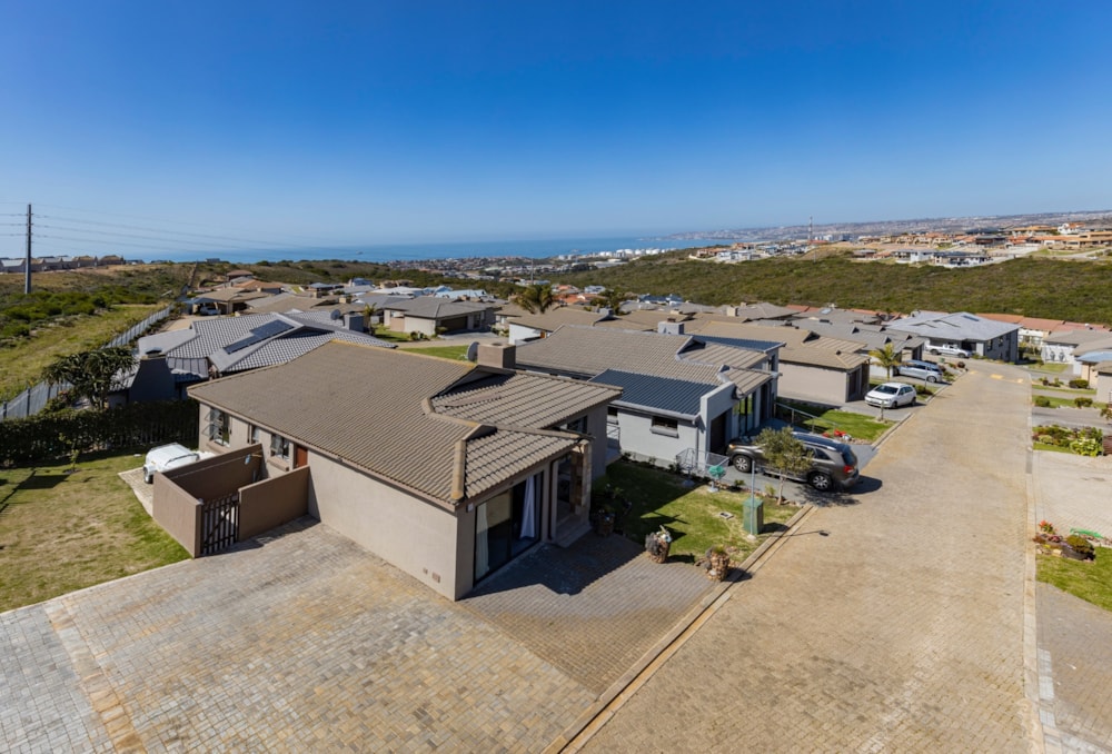 House for sale in Seemeeupark, Hartenbos - 1MB1671911 House for sale in Seemeeupark, Hartenbos - 1MB1671911