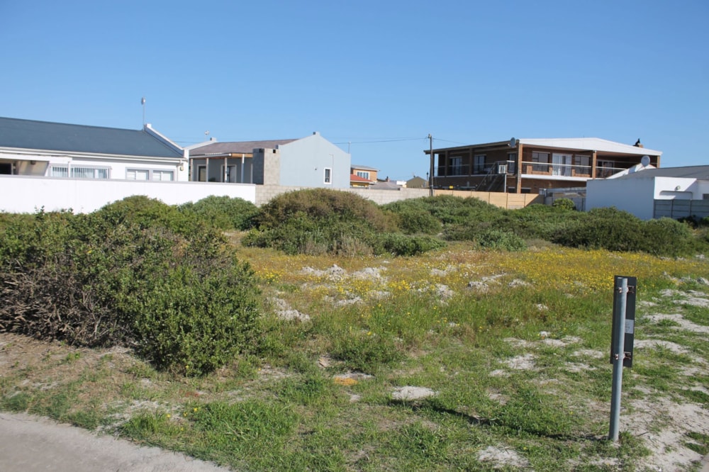 Vacant land for sale in Langebaan North - LA1673611 Vacant land for sale in Langebaan North - LA1673611