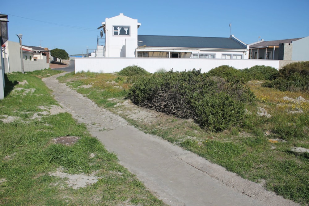 Vacant land for sale in Langebaan North - LA1673611 Vacant land for sale in Langebaan North - LA1673611