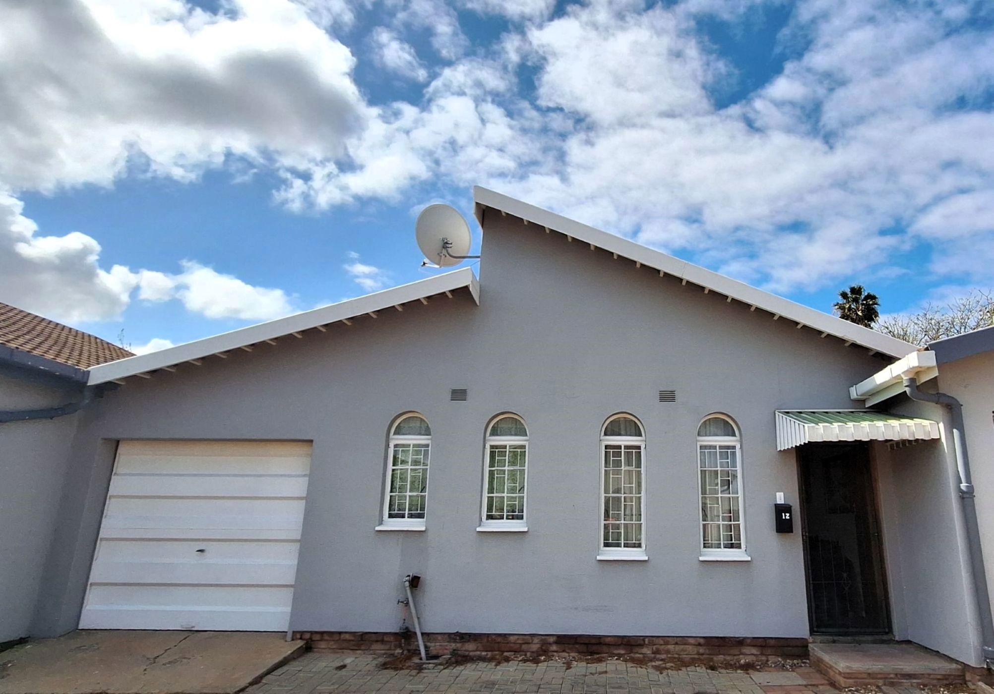 House sold in Oudtshoorn North - 1OU1674930