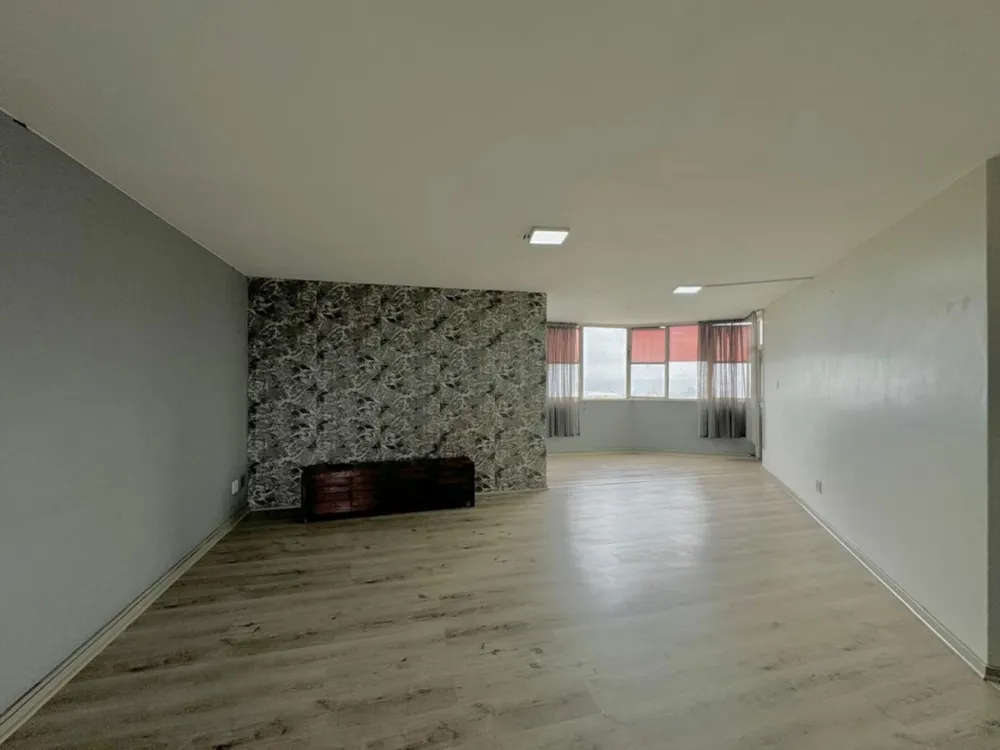 Apartment for sale in Morningside, Durban - 1DA1674062 Apartment for sale in Morningside, Durban - 1DA1674062
