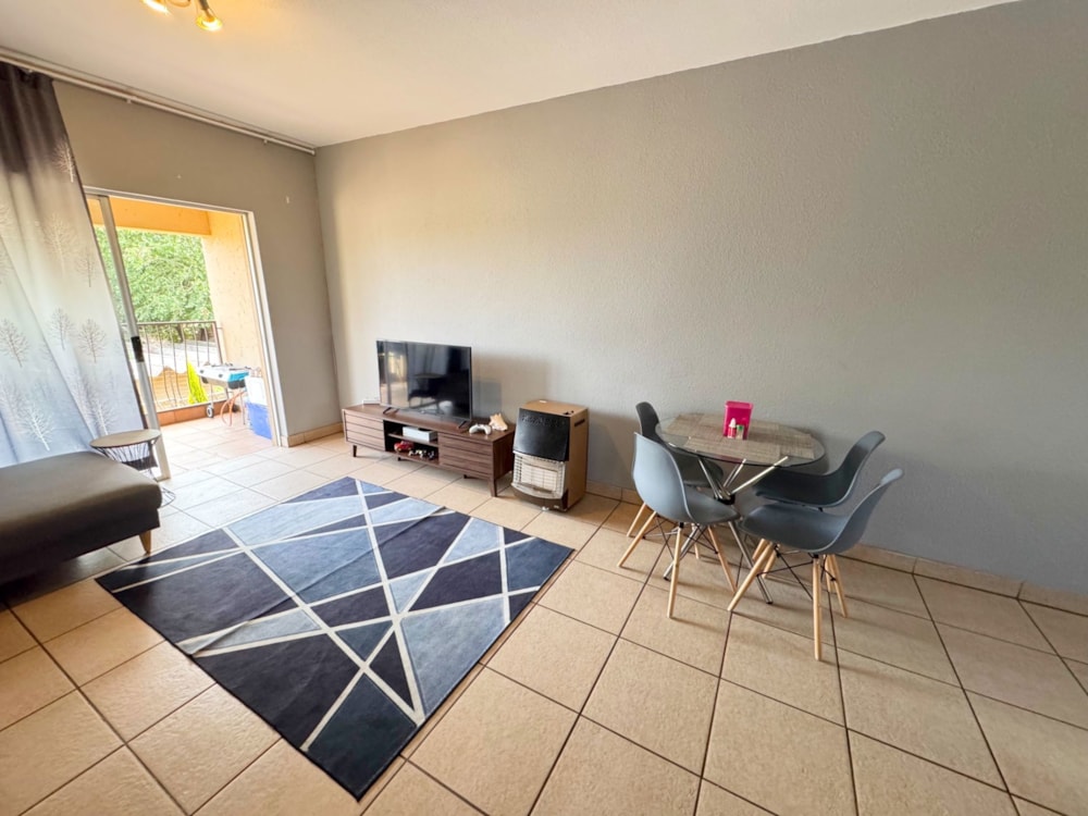 Apartment for sale in Kempton Park - KTP1674959 Apartment for sale in Kempton Park - KTP1674959