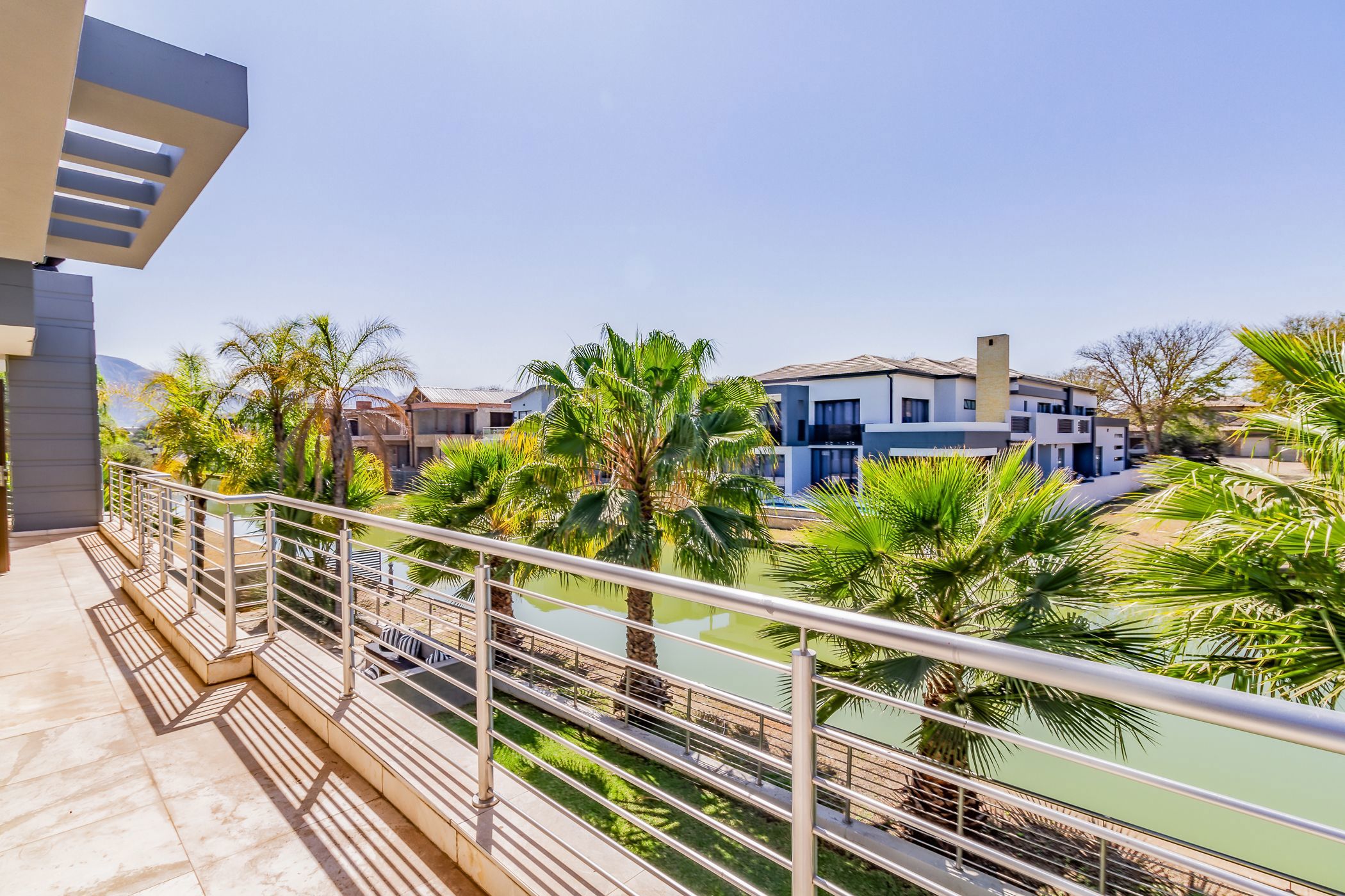 Double-storey house for sale in The Islands Estate - 1HR1673281