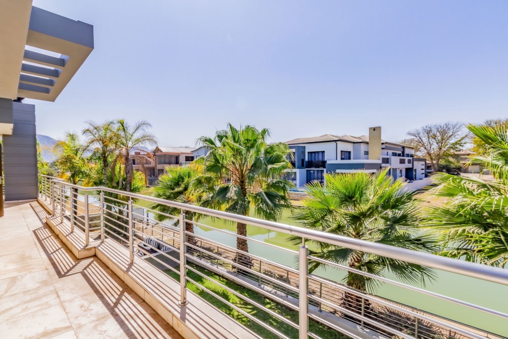 Double-storey house for sale in The Islands Estate - 1HR1673281 Double-storey house for sale in The Islands Estate - 1HR1673281