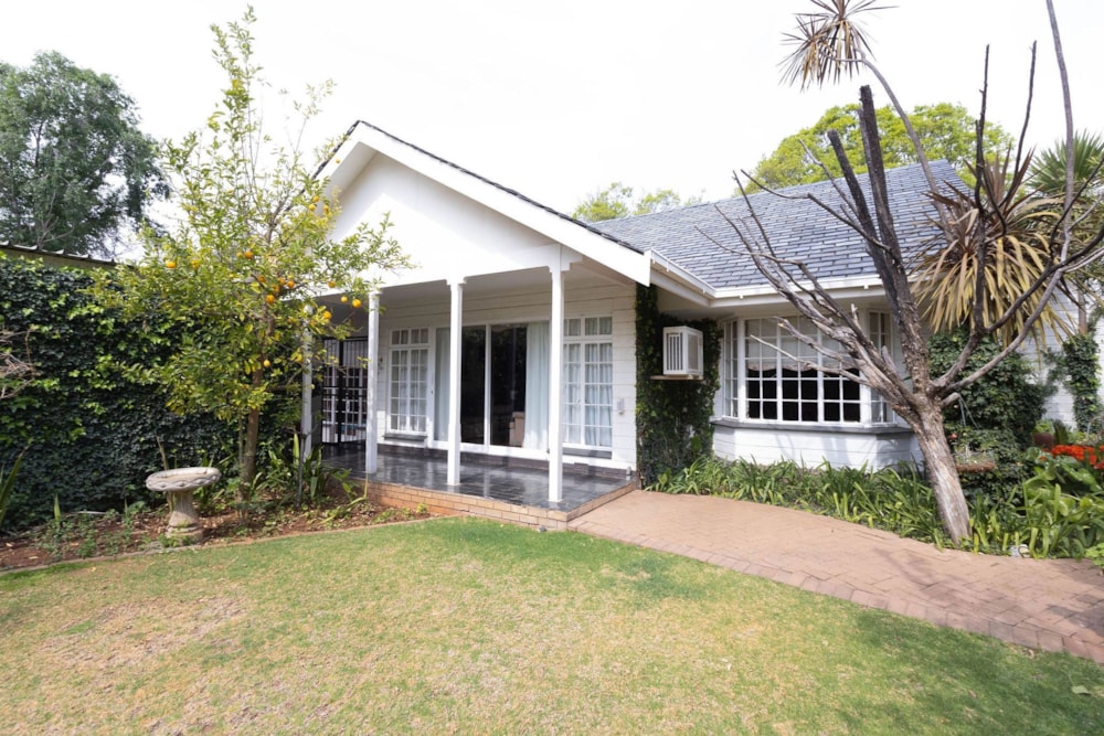 House for sale in Waverley, Bloemfontein - 1BX1689962