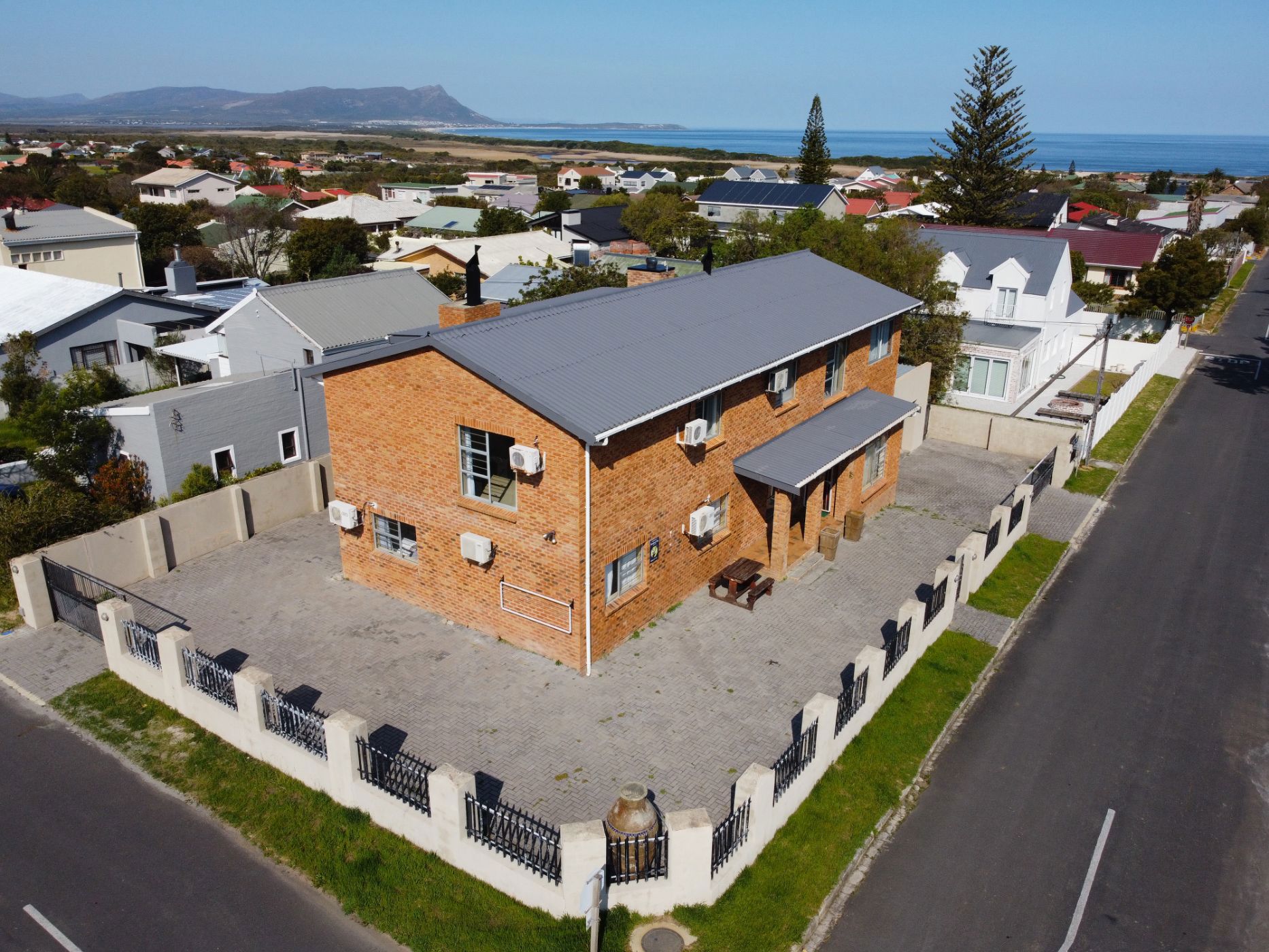 Double-storey house for sale in Kleinmond - KN1665905