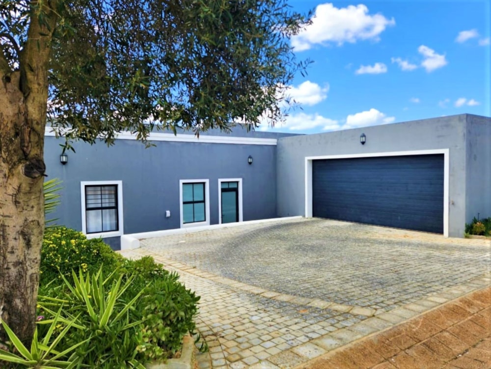 House let in Glen Lilly - 1MS1703872 House let in Glen Lilly - 1MS1703872