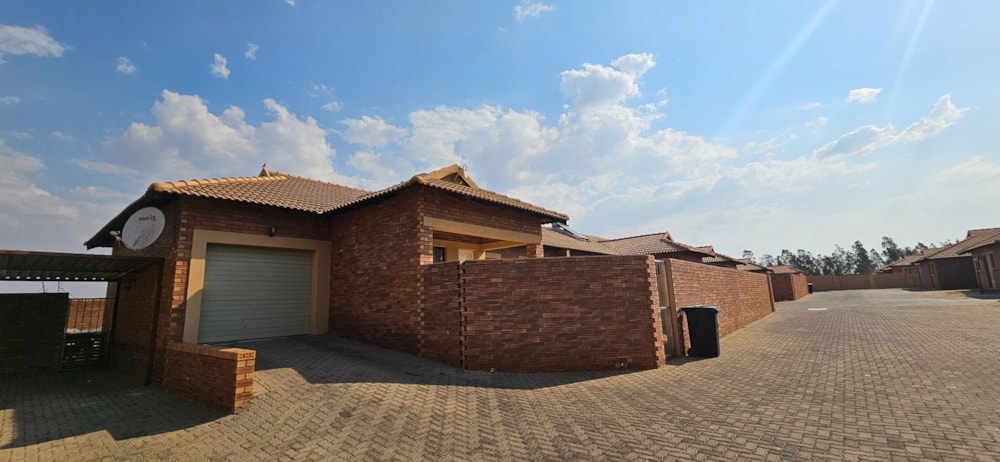 House sold in Helderwyk Estate - 1BJ1673606 House sold in Helderwyk Estate - 1BJ1673606