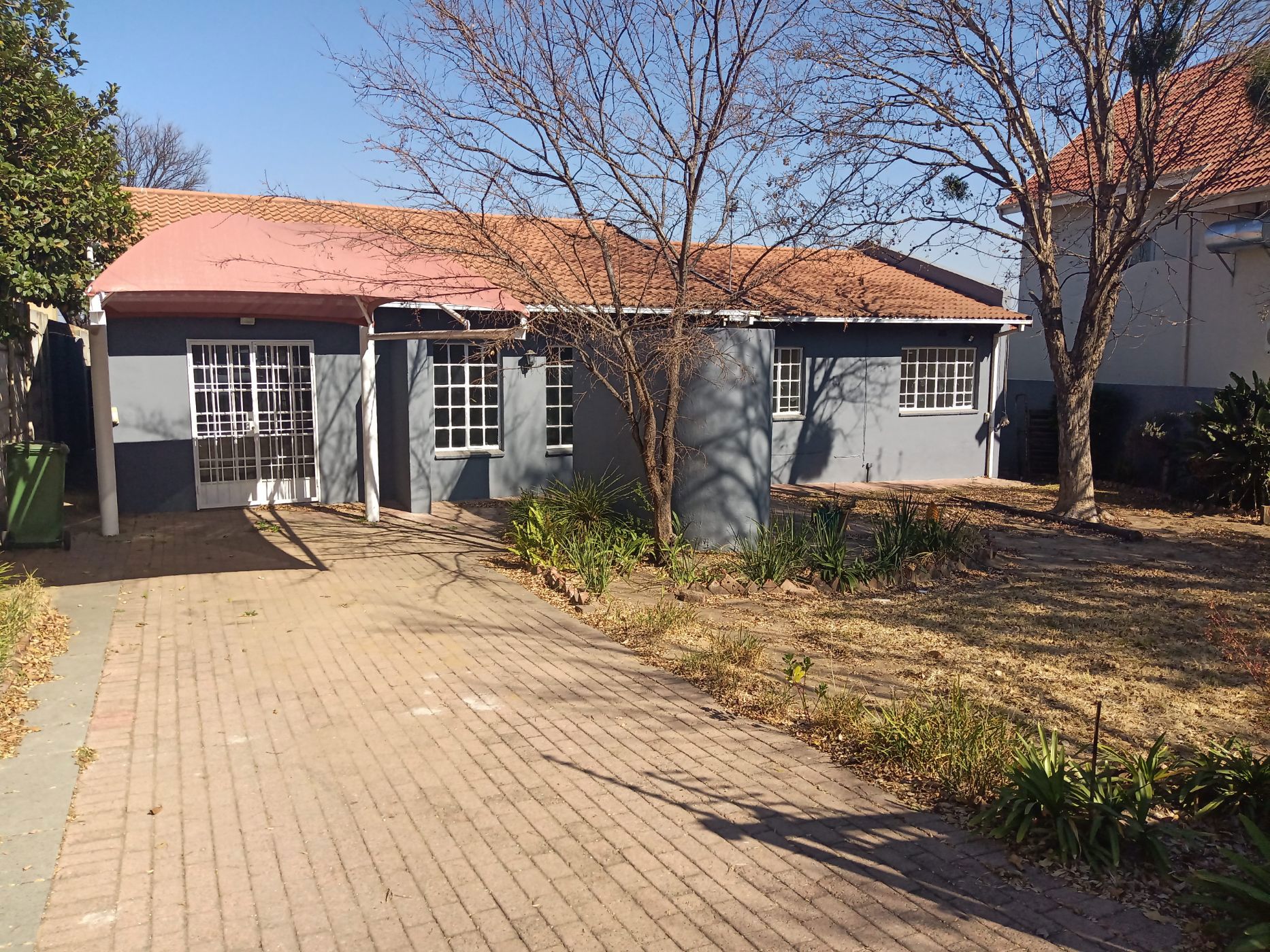 House let in Sunninghill - FYL1708975