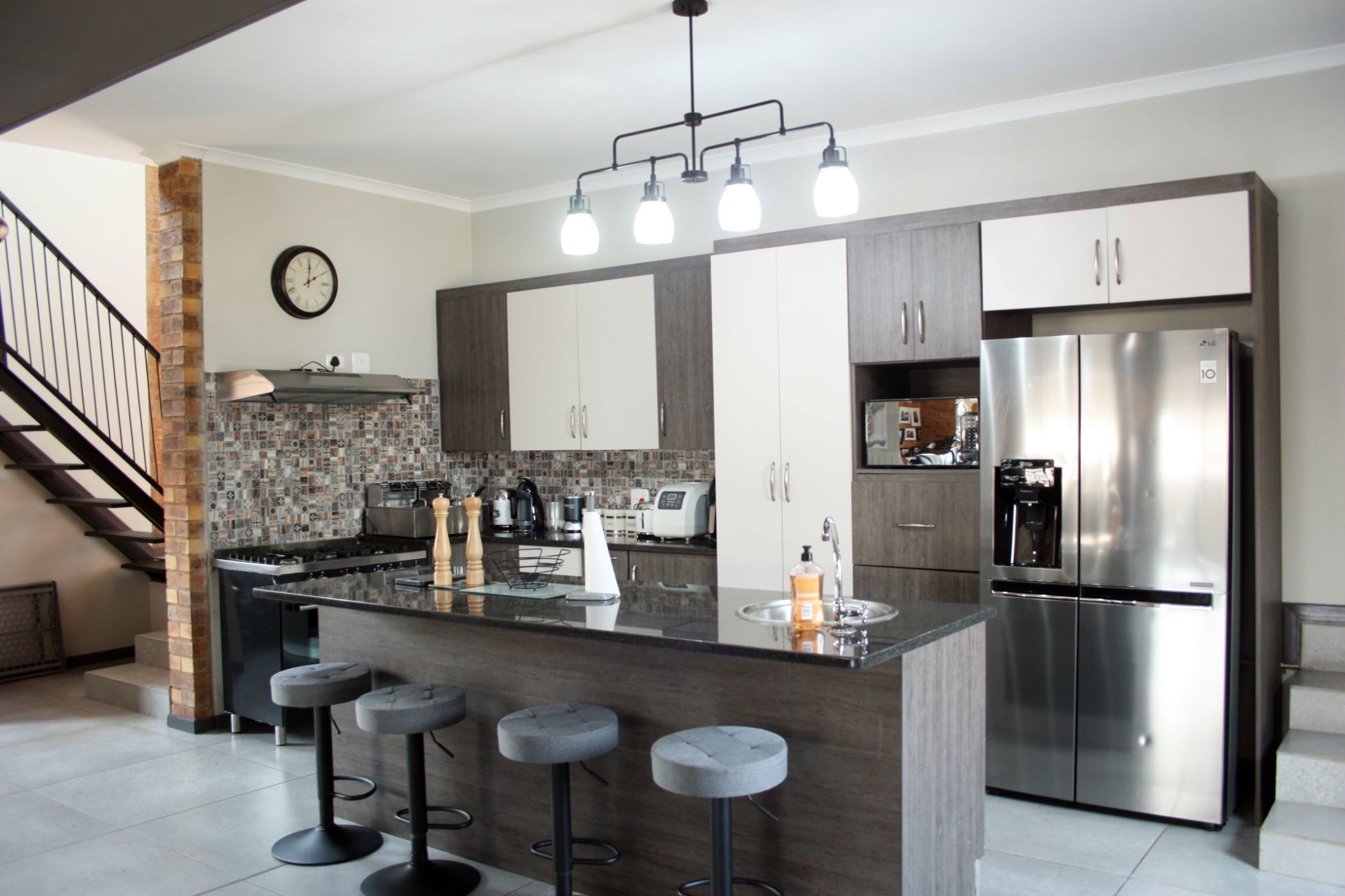 Double-storey house sold in Lydenburg (Mashishing) - 1LY1611778