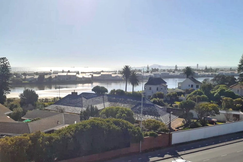 Apartment sold in Milnerton - 1TV1673408 Apartment sold in Milnerton - 1TV1673408