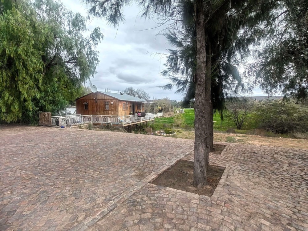 Commercial business sold in Oudtshoorn North - 1OU1654968 Commercial business sold in Oudtshoorn North - 1OU1654968