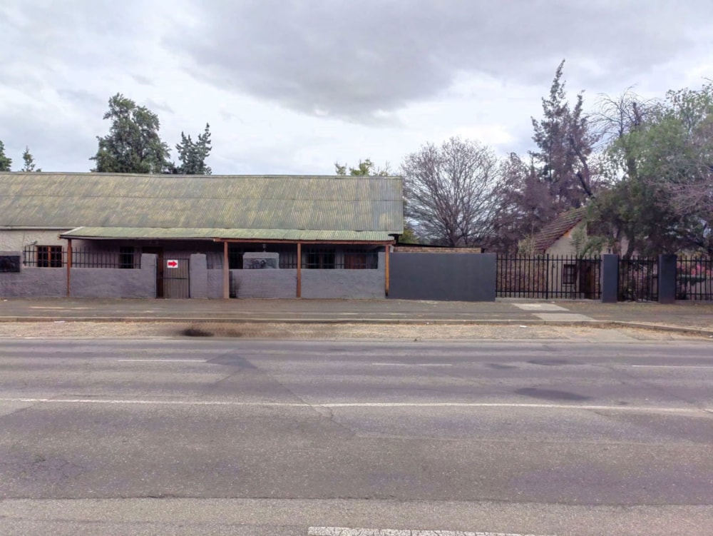 Commercial business sold in Oudtshoorn North - 1OU1654968 Commercial business sold in Oudtshoorn North - 1OU1654968