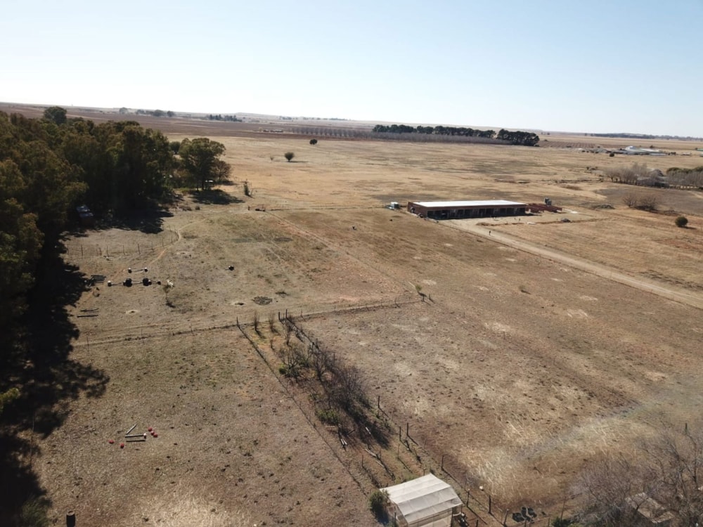 Smallholding sold in Bains Vlei - 1BX1672462 Smallholding sold in Bains Vlei - 1BX1672462