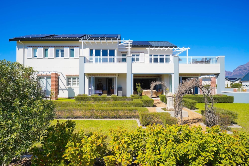 Security estate home for sale in Val de Vie Estate - VLV1670888 Security estate home for sale in Val de Vie Estate - VLV1670888