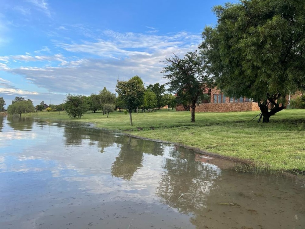 Smallholding for sale in Vaaldam SH - 1VT1674061 Smallholding for sale in Vaaldam SH - 1VT1674061