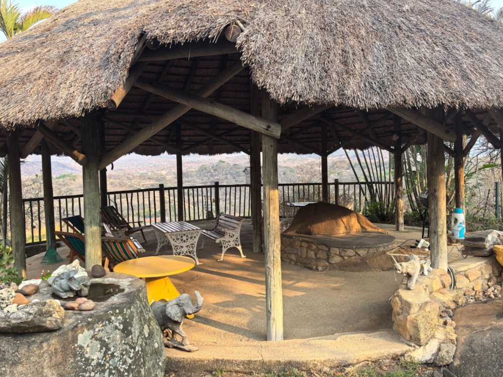 Smallholding for sale in Rhenosterkop - 1NS1675060