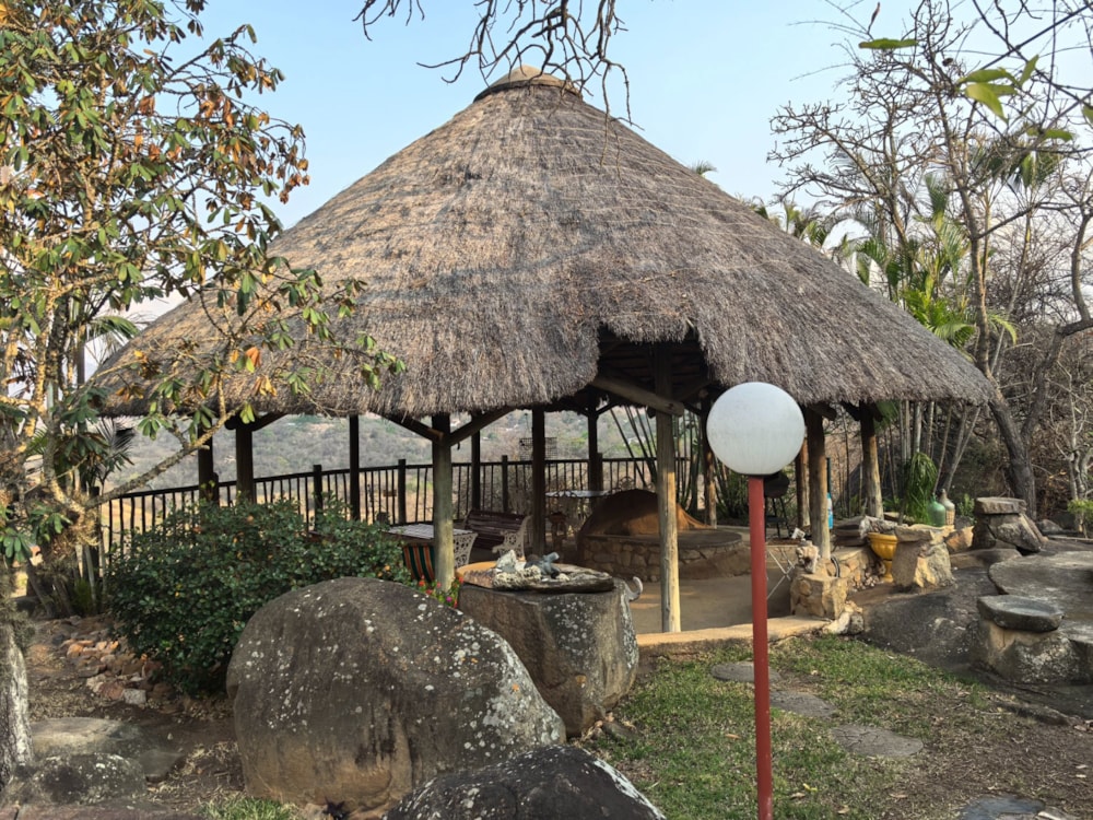 Smallholding for sale in Rhenosterkop - 1NS1675060