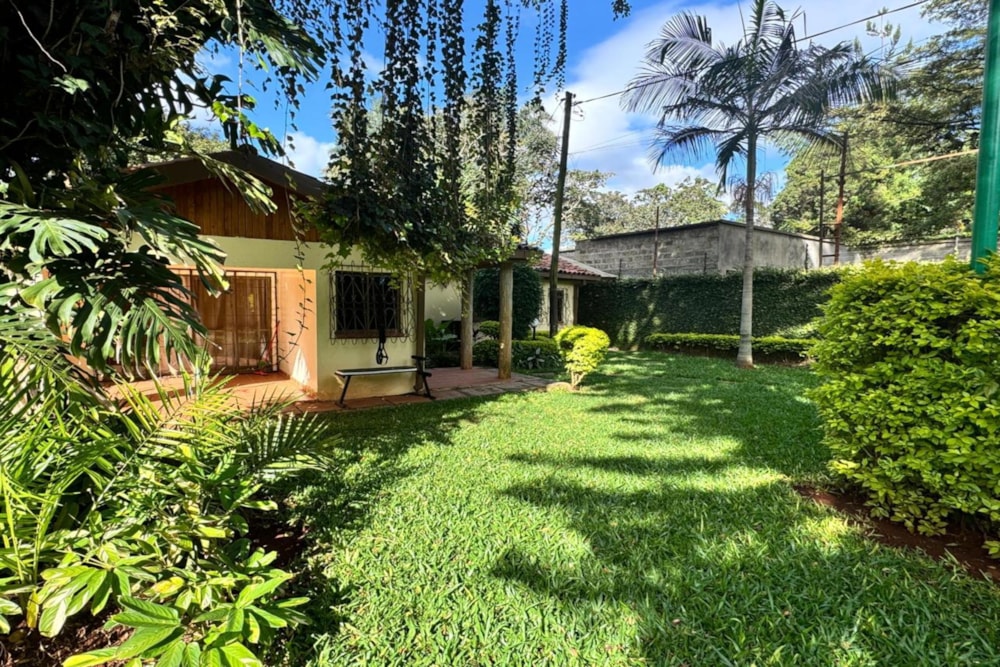 House sold in Spring Valley, Kenya - 3KE1656908 House sold in Spring Valley, Kenya - 3KE1656908