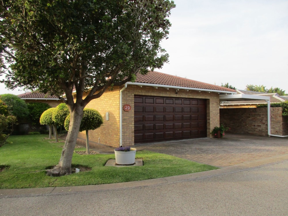 Townhouse sold in Summerstrand - 1PLZ1657327 Townhouse sold in Summerstrand - 1PLZ1657327