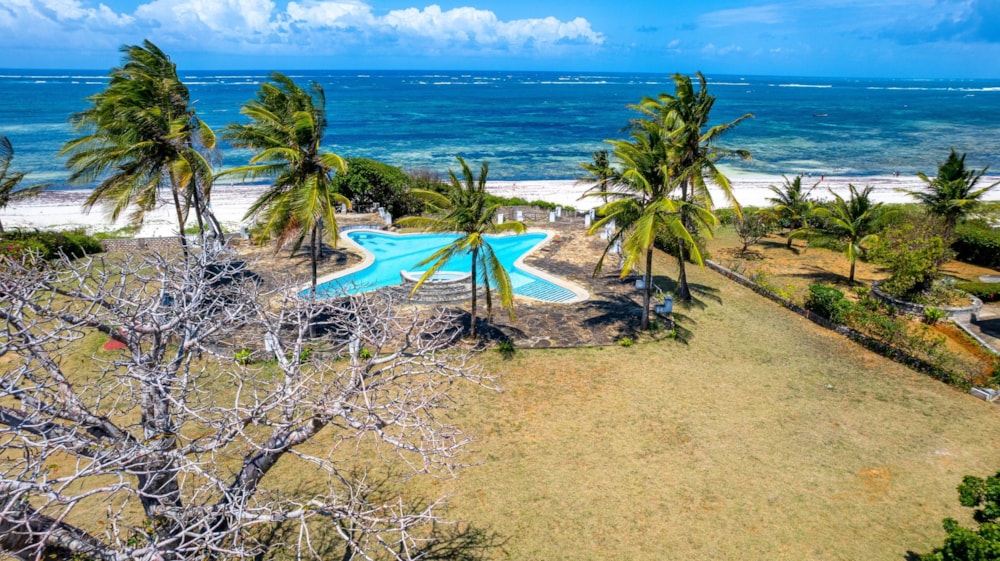 Beachfront villa for sale in Kilifi, Kenya - 3KE1664472