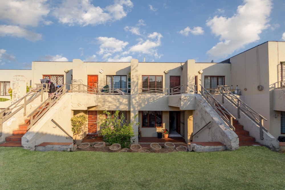 Townhouse for sale in Kew - BED1671600 Townhouse for sale in Kew - BED1671600