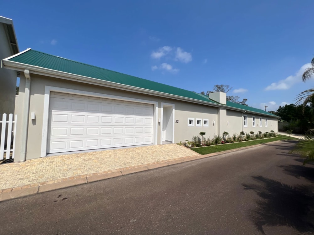 Townhouse to rent in Mount Edgecombe - 1MT1744018