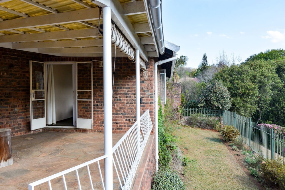 Townhouse sold in Hilton, KwaZulu-Natal - 1PM1669188