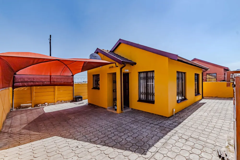 House for sale in Soshanguve East - PTM1671696 House for sale in Soshanguve East - PTM1671696