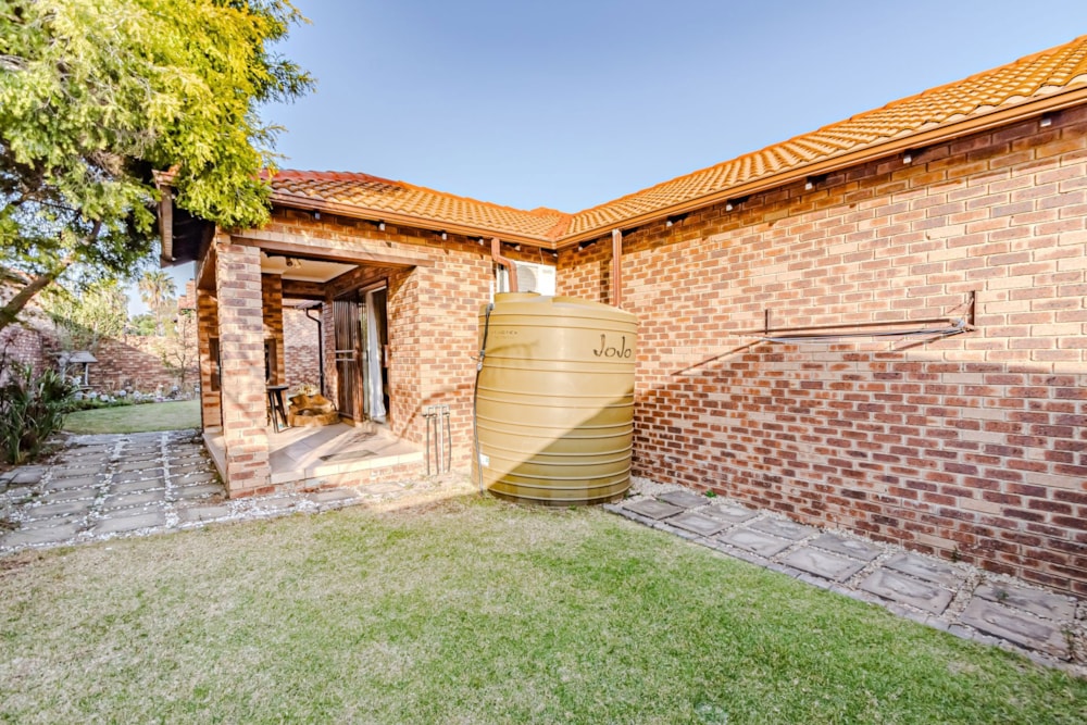 Townhouse for sale in Amberfield, Centurion - CN1672289 Townhouse for sale in Amberfield, Centurion - CN1672289