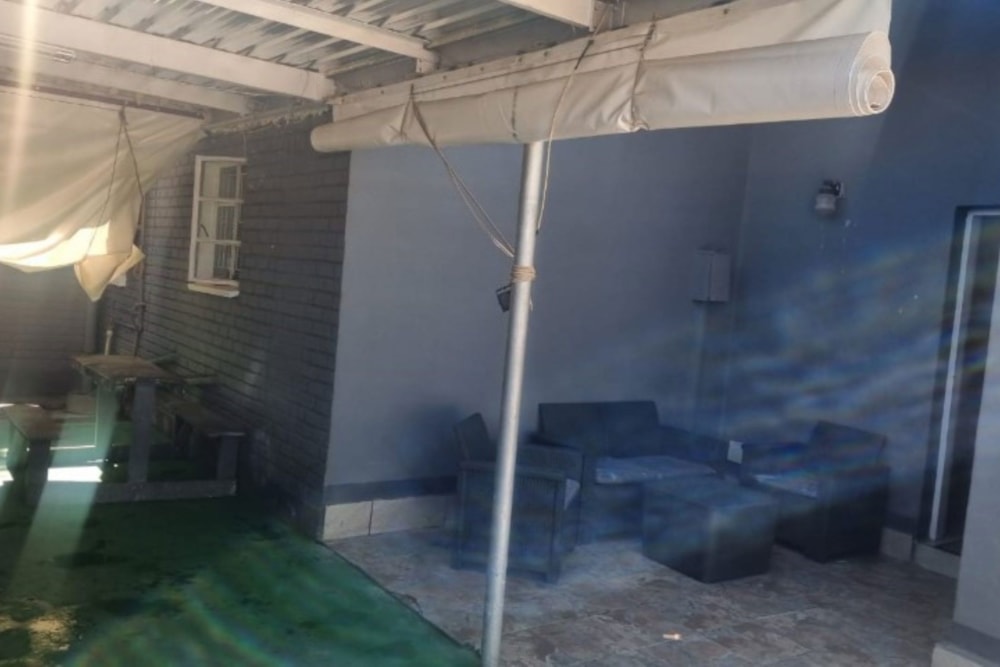 House for sale in Roodepan - 1KJ1674974 House for sale in Roodepan - 1KJ1674974