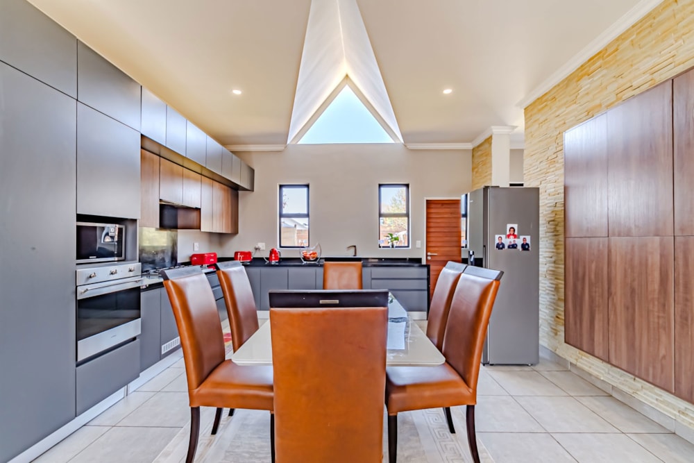 Townhouse sold in Six Fountains - PT1671762 Townhouse sold in Six Fountains - PT1671762