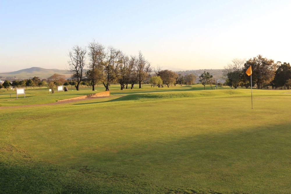 House let in Mount Royal Golf & Country Estate - 1SJ1672742 House let in Mount Royal Golf & Country Estate - 1SJ1672742