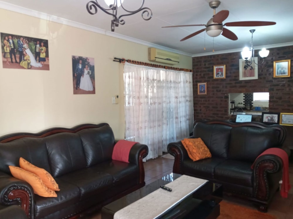 House for sale in Prestbury - 1PM1672087