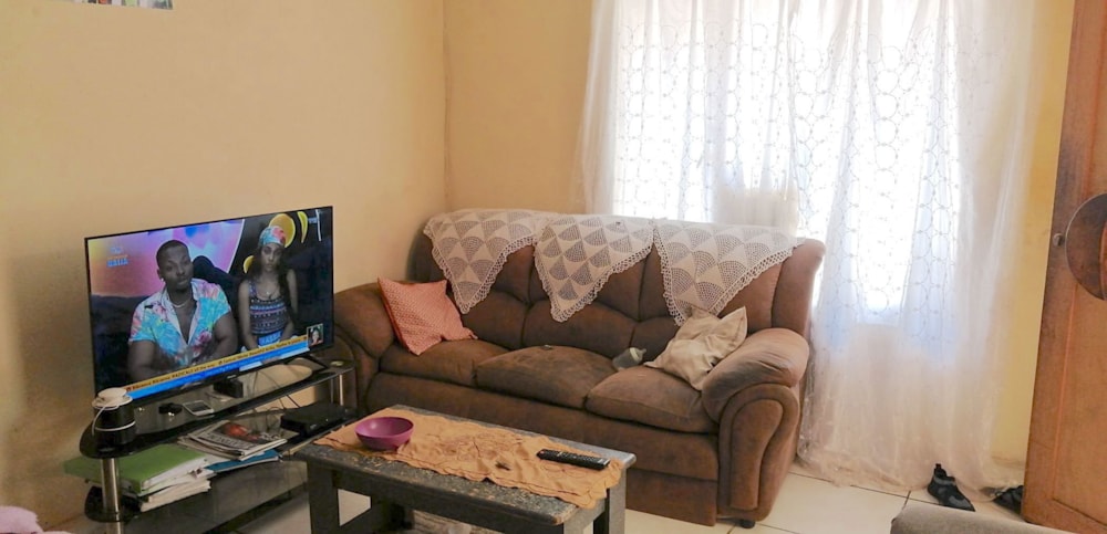 House for sale in Tlhabane West - 1RU1671640