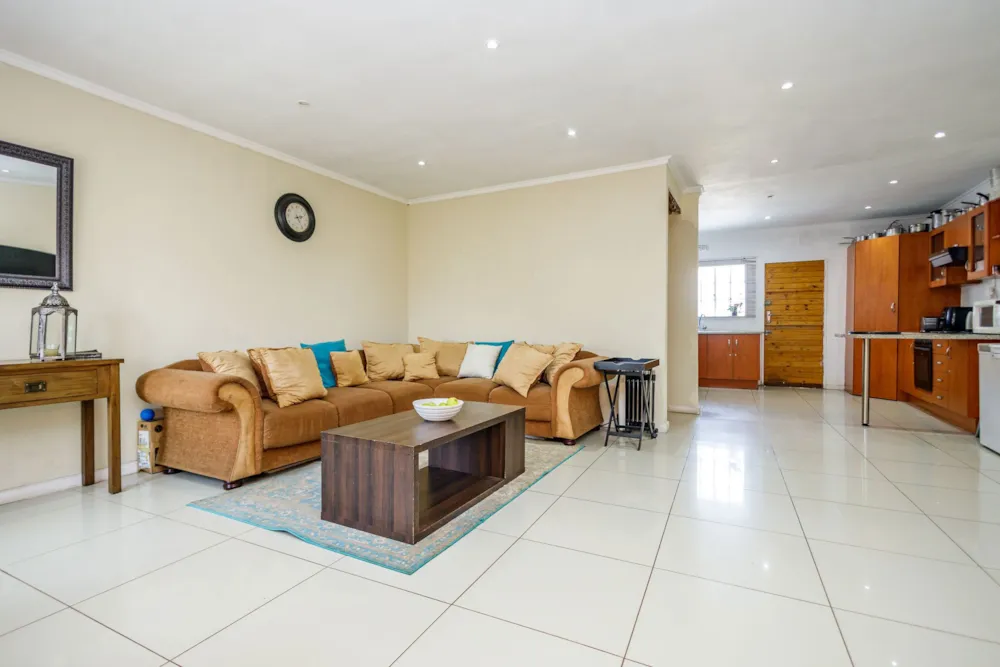 House sold in Eldorado Park - 1GV1672197 House sold in Eldorado Park - 1GV1672197