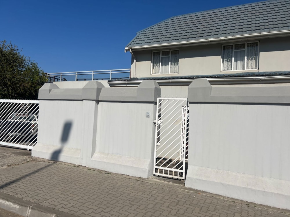 Commercial Building for sale in King Williams Town (Qonce) - 1MH1671858