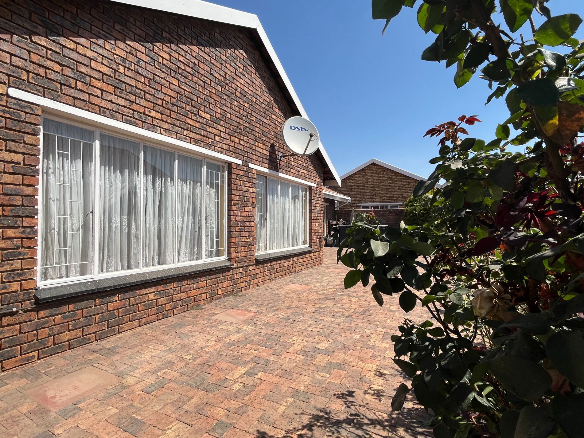 Townhouse sold in Arcon Park - 1VT1672204