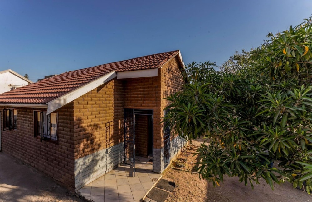 House sold in Cosmo City - RAN1672362 House sold in Cosmo City - RAN1672362