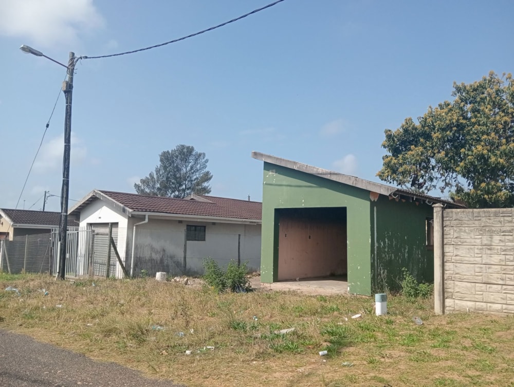 House for sale in Esikhawini - 1RY1672057 House for sale in Esikhawini - 1RY1672057