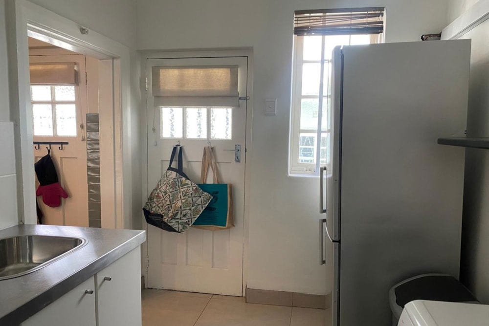 Apartment to rent in Claremont, Cape Town - RBL1748066 Apartment to rent in Claremont, Cape Town - RBL1748066