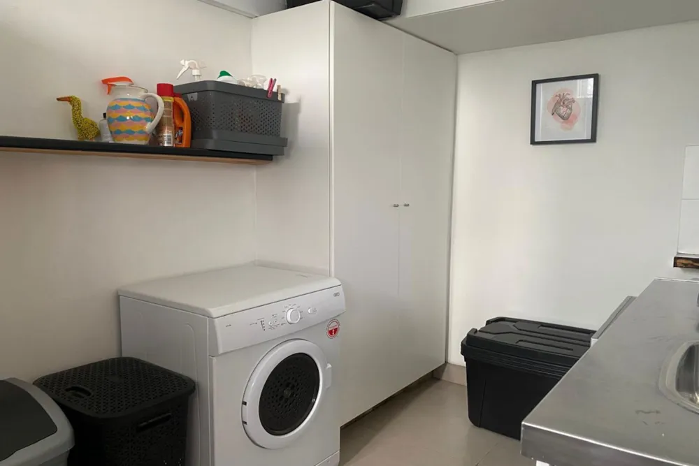 Apartment let in Claremont, Cape Town - RBL1748066 Apartment let in Claremont, Cape Town - RBL1748066