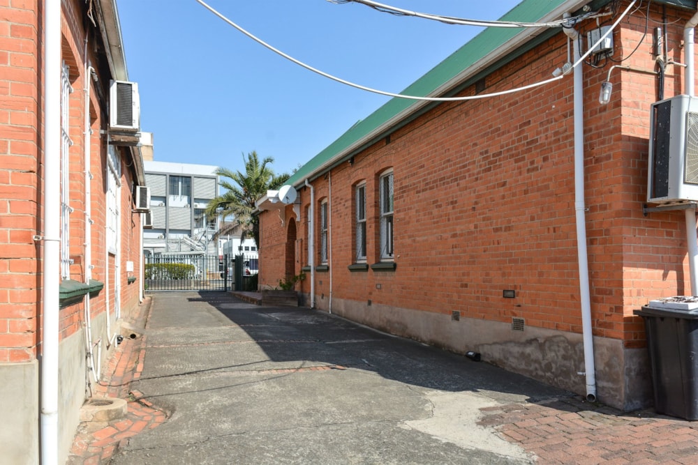 Commercial office sold in Pietermaritzburg Central - 1PM1672086 Commercial office sold in Pietermaritzburg Central - 1PM1672086