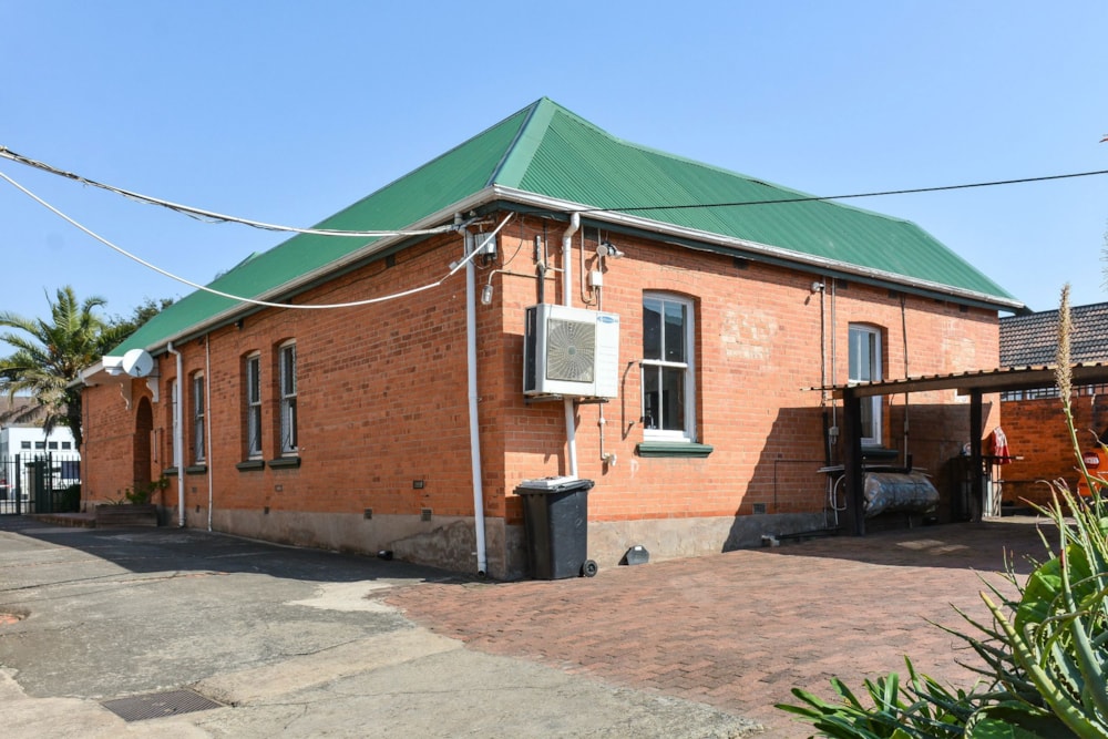 Commercial office sold in Pietermaritzburg Central - 1PM1672086 Commercial office sold in Pietermaritzburg Central - 1PM1672086