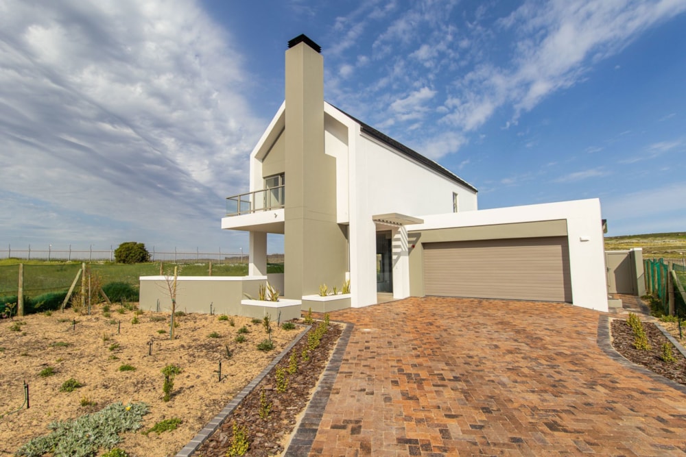 House for sale in Langebaan Country Estate - LA1672515 House for sale in Langebaan Country Estate - LA1672515