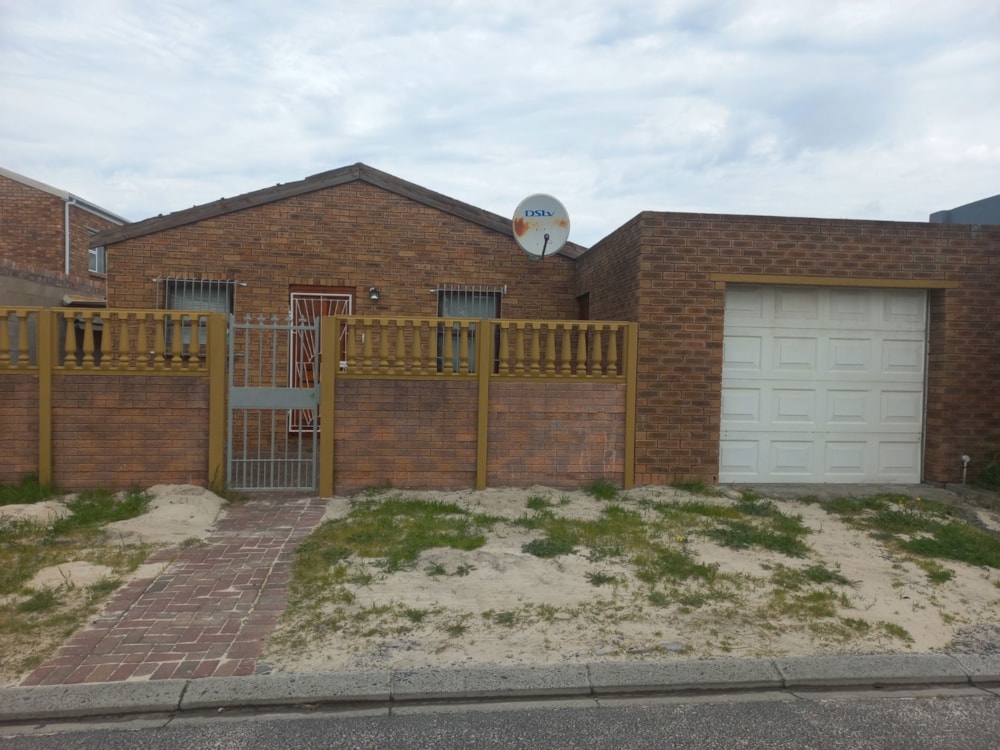 House sold in Woodlands, Mitchells Plain - 1MN1677016 House sold in Woodlands, Mitchells Plain - 1MN1677016