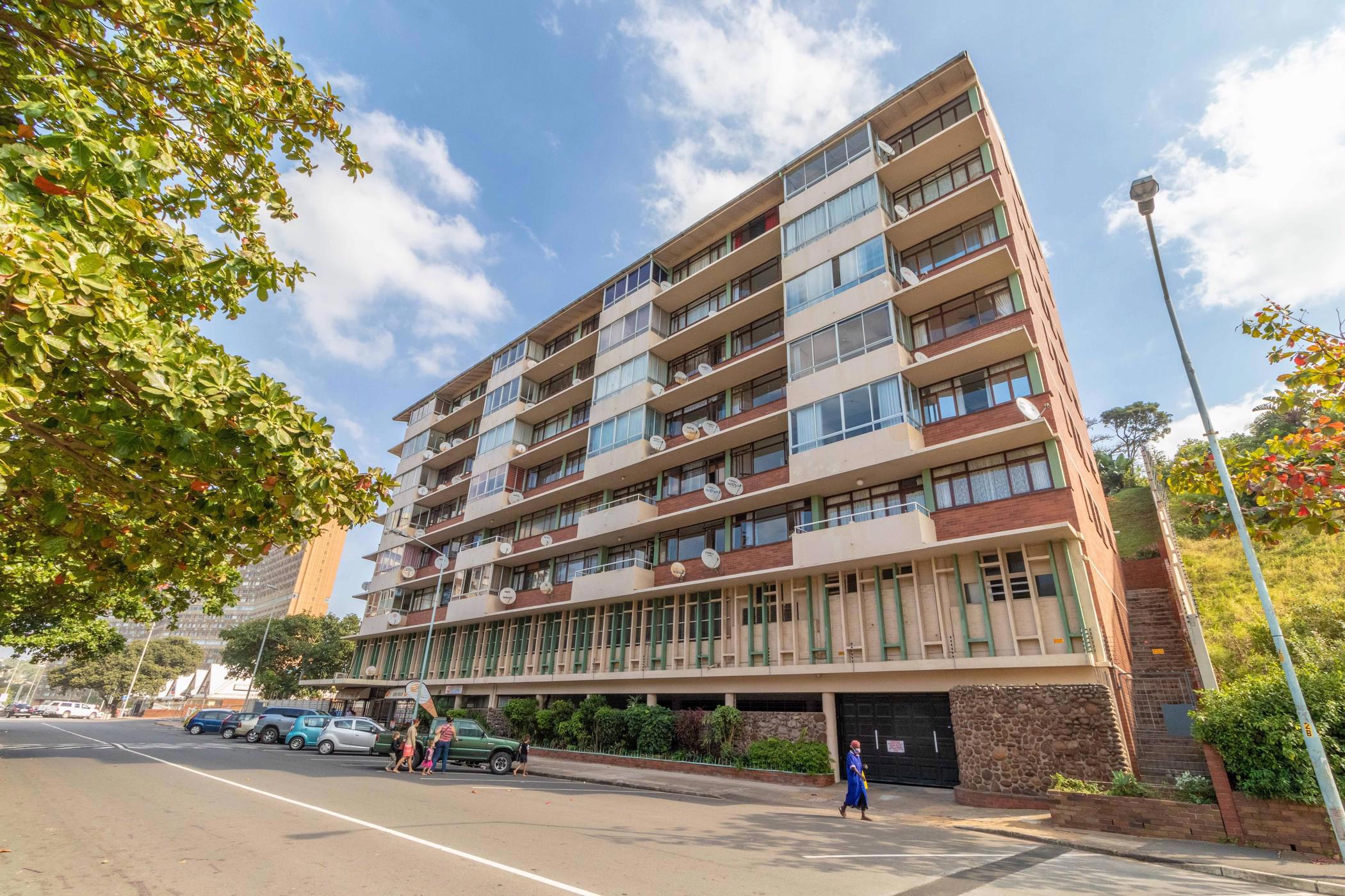 Apartment for sale in Amanzimtoti - 1WB1672343