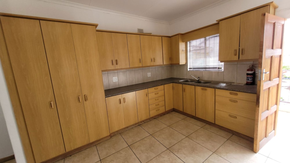 Commercial business to rent in Springbok - 1NA1700458 Commercial business to rent in Springbok - 1NA1700458