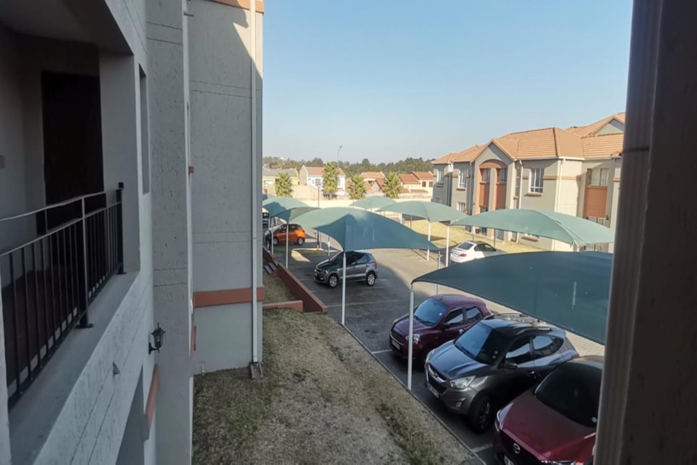 Security complex home sold in Aeroton - 1GV1672705 Security complex home sold in Aeroton - 1GV1672705