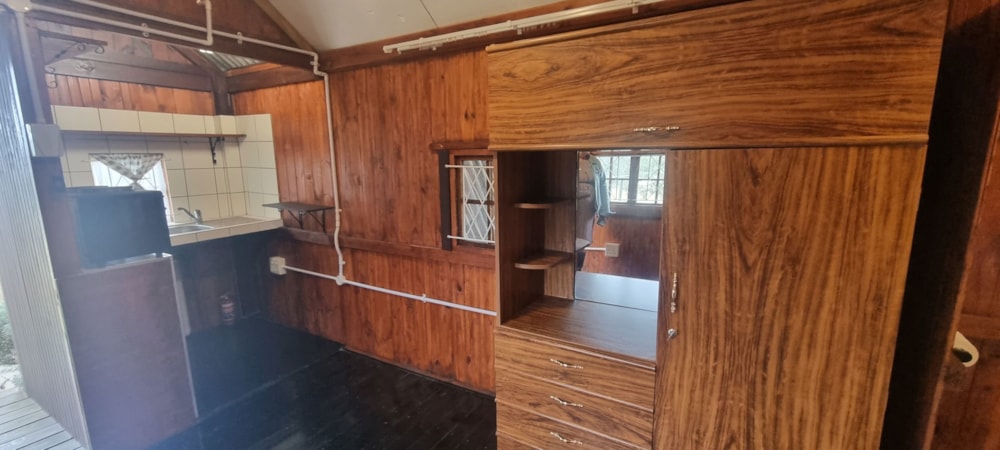 Bachelor apartment to rent in Monteseel - 1KF1733750